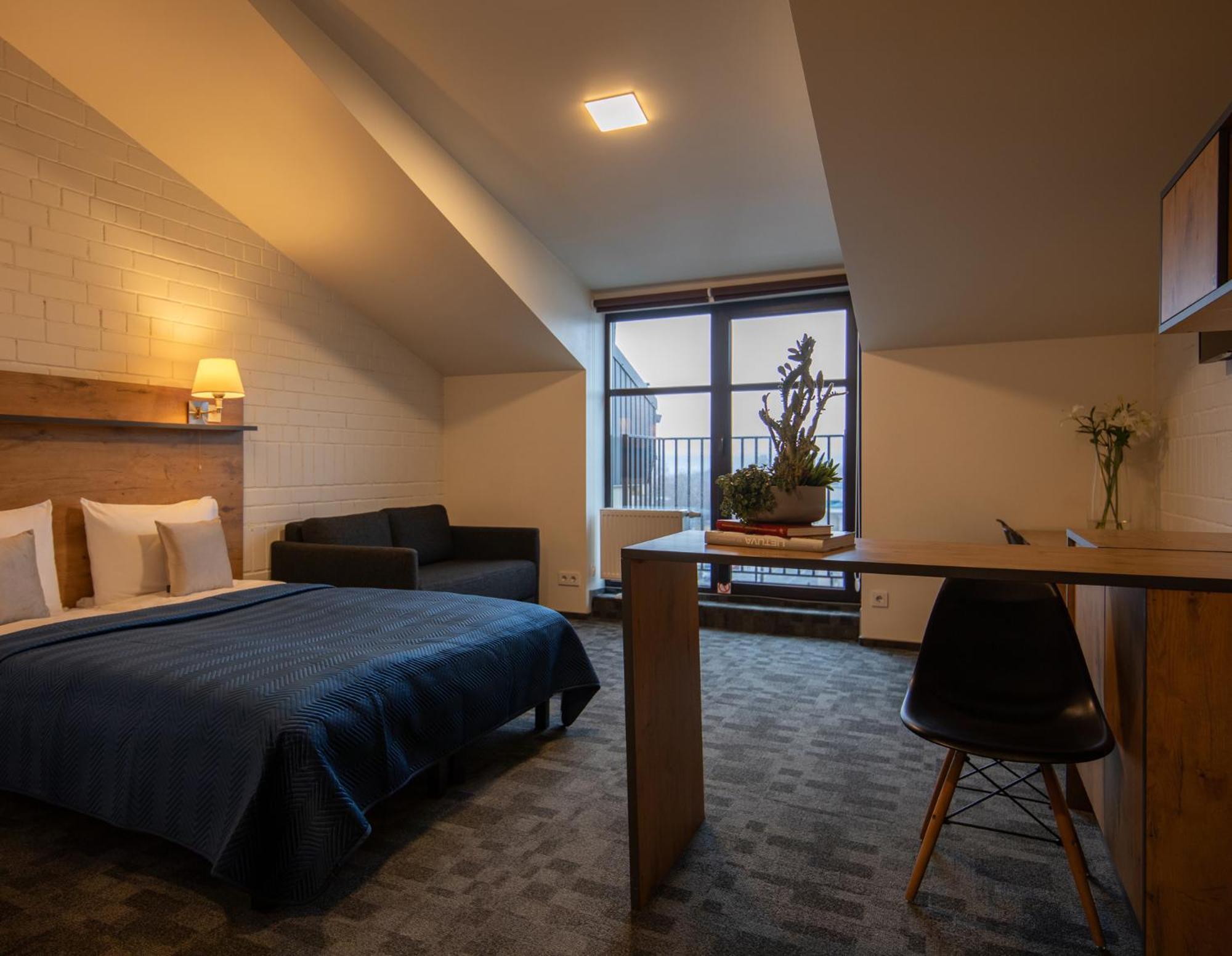 Loft Inn Self-Check In Vilnius Ngoại thất bức ảnh