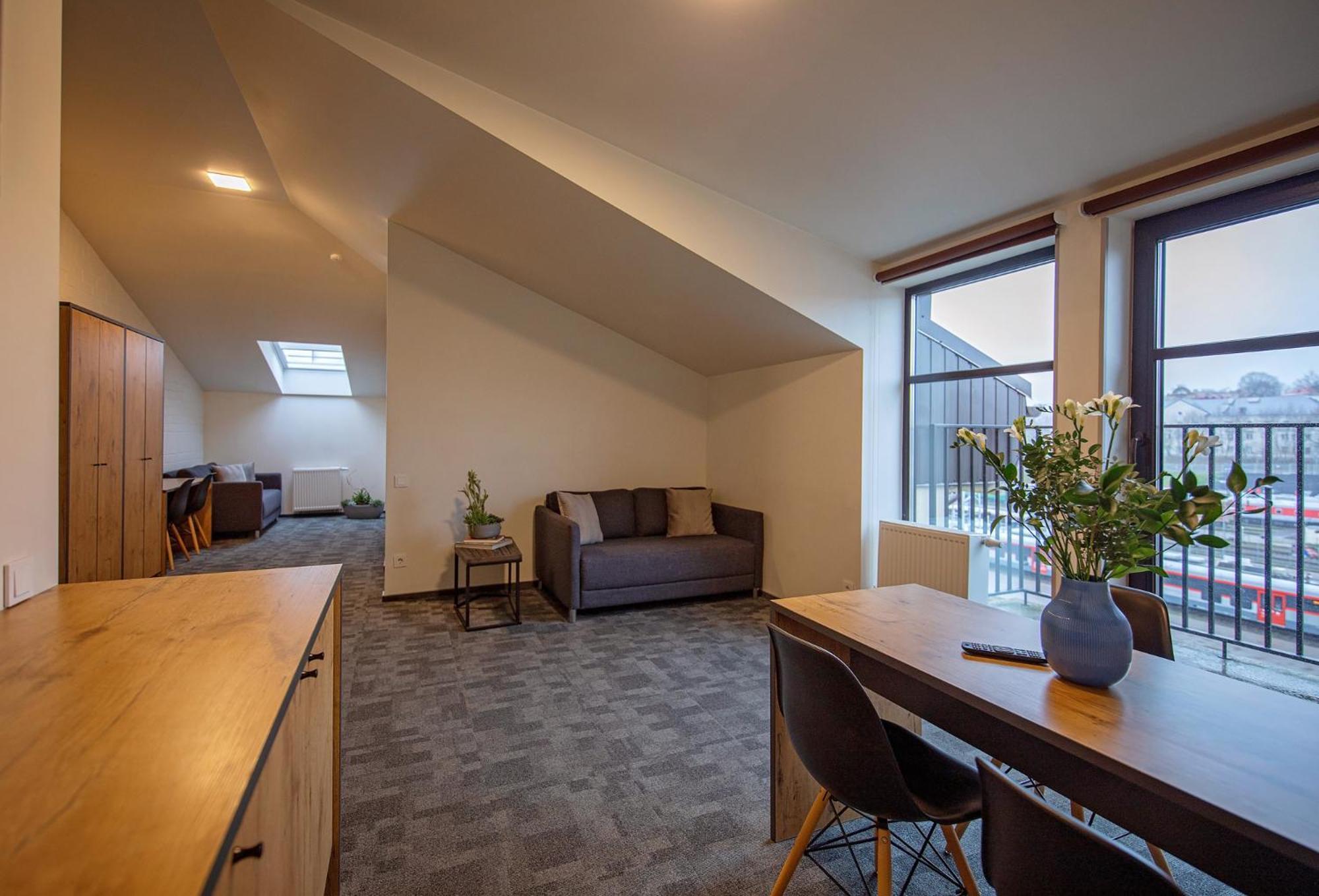 Loft Inn Self-Check In Vilnius Ngoại thất bức ảnh